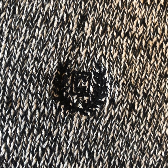 Knit pullover with corduroy elbow patches - Picture 3 of 4